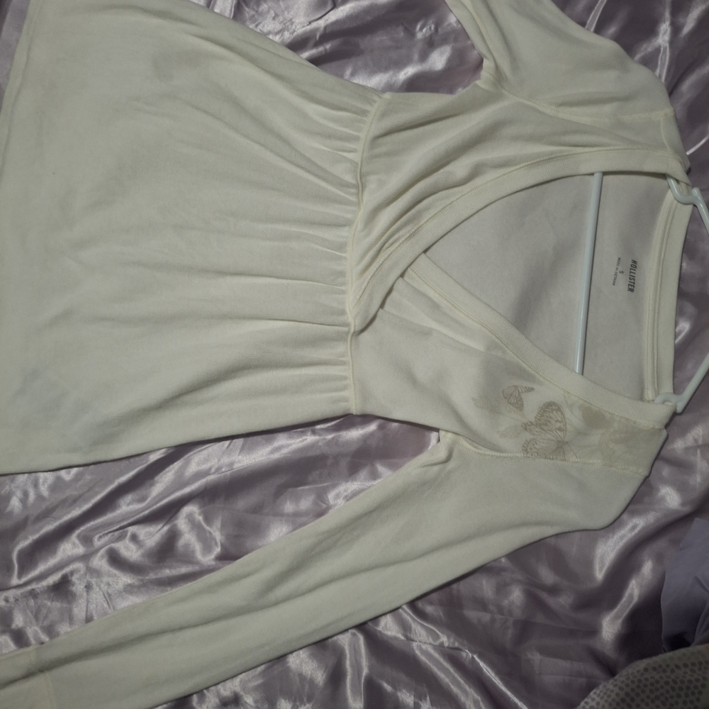 Hollister Cream Long Sleeve Top